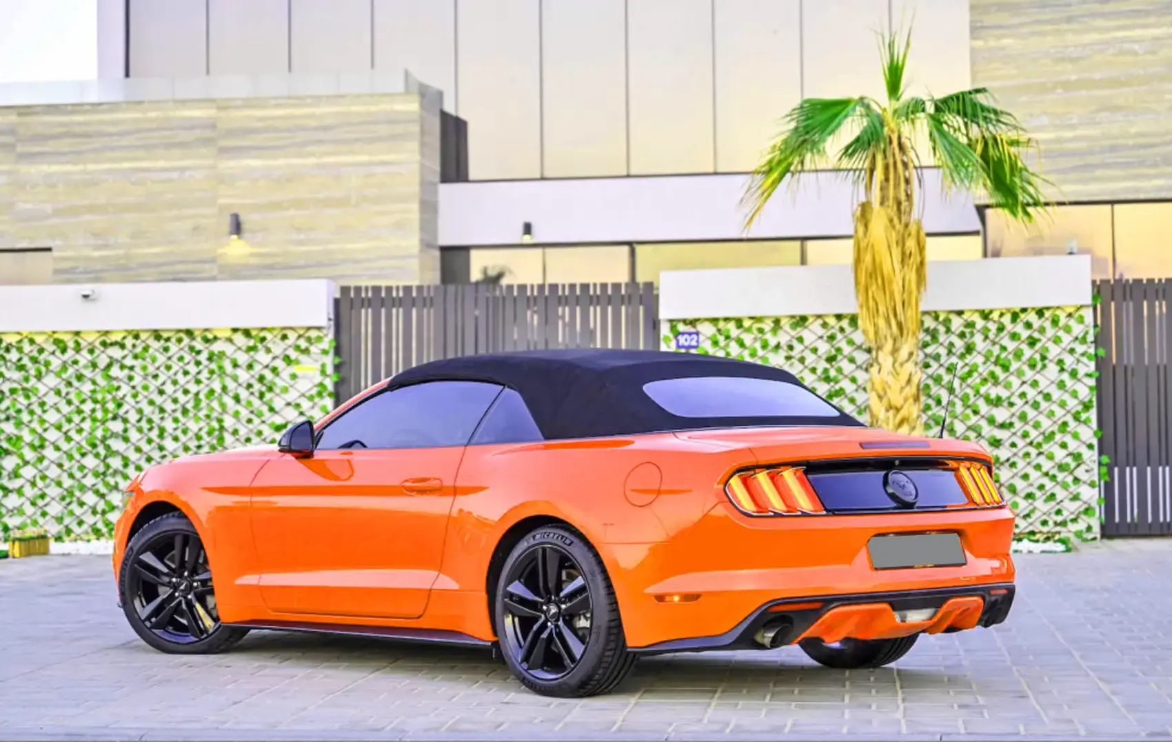 تأجير فورد موستانج GT المكشوفة في دبي | الشروط والسعر ...